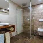Villa Casa Rosa - Heated Pool & Sea Views Loulé