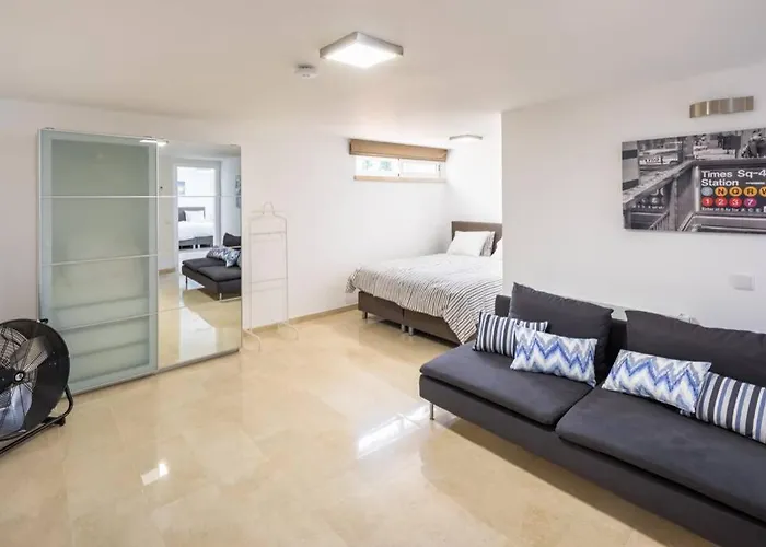 Casa Rosa - Heated Pool & Sea Views 楼尔