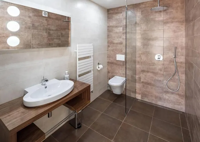 别墅 Casa Rosa - Heated Pool & Sea Views 楼尔