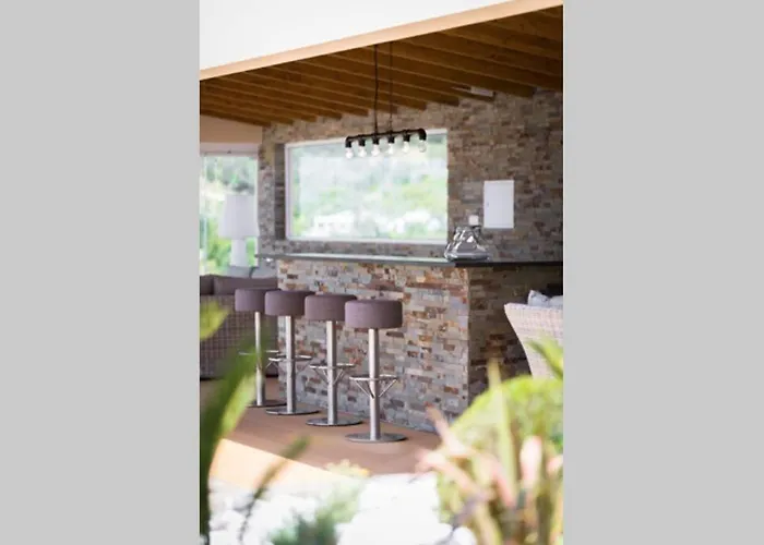 Casa Rosa - Heated Pool & Sea Views *