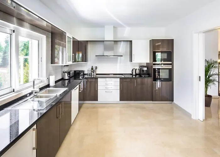 Casa Rosa - Heated Pool & Sea Views 楼尔