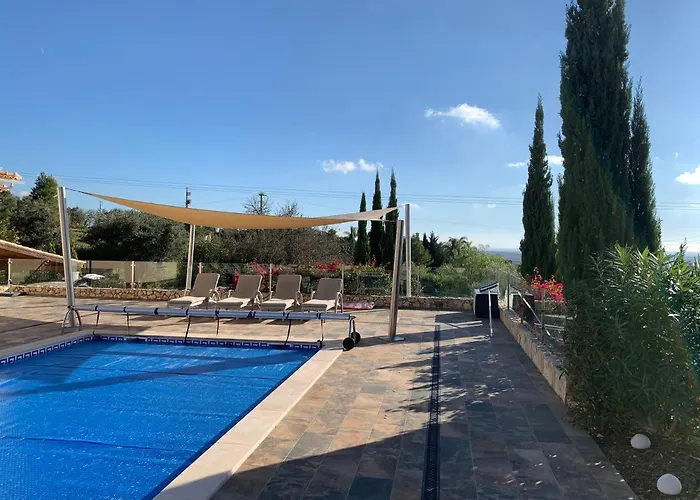 别墅 Casa Rosa - Heated Pool & Sea Views 楼尔