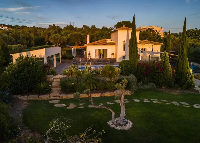 Casa Rosa - Heated Pool & Sea Views Villa