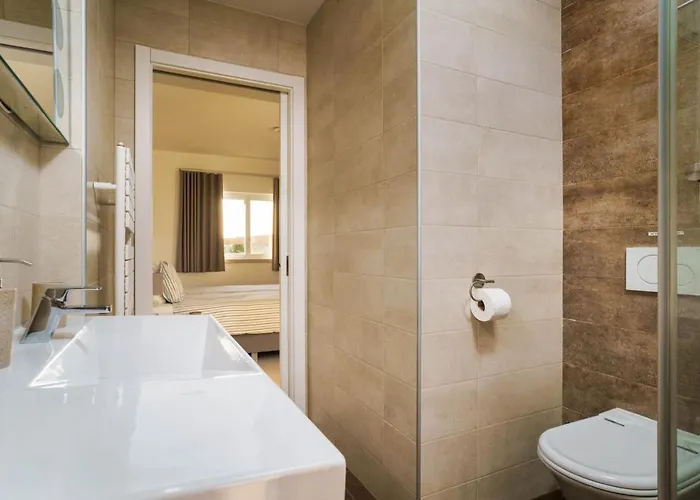 Casa Rosa - Heated Pool & Sea Views Loulé