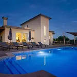 Villa Casa Rosa - Heated Pool & Sea Views