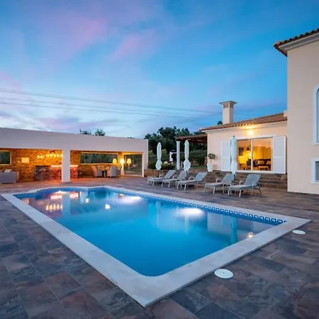 Casa Rosa - Heated Pool & Sea Views