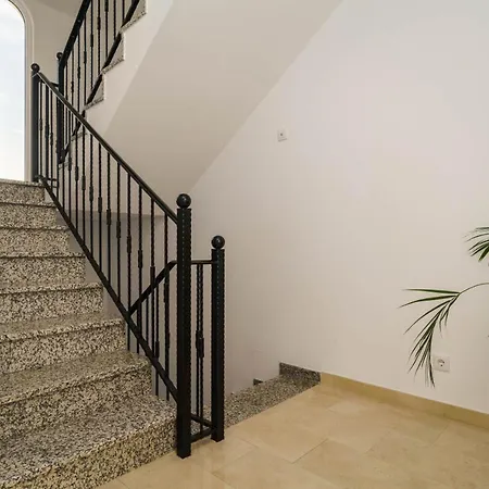 Villa Casa Rosa: Exclusive Hilltop Estate With Heated Pool & Sea Views